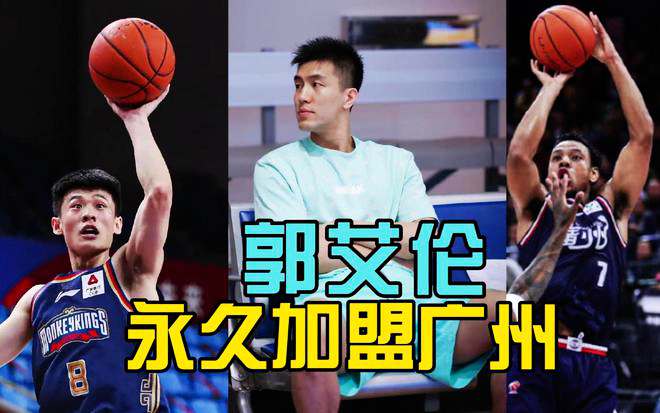 欧文带女儿看WNBA&赛后在球员通道与里斯拥抱 后者今日砍14分11板